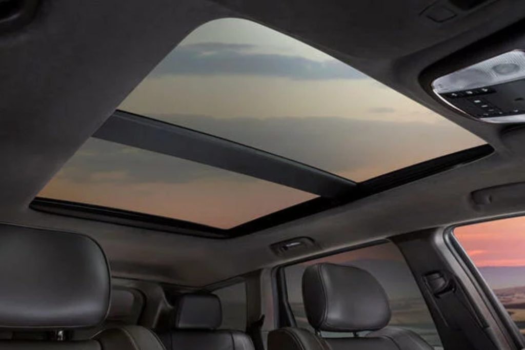 jeep grand cherokee panoramic sunroof problems